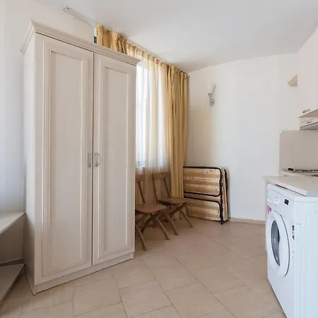 ❤studio With Kitchen & Balcony Pool View❤dp❤ 公寓